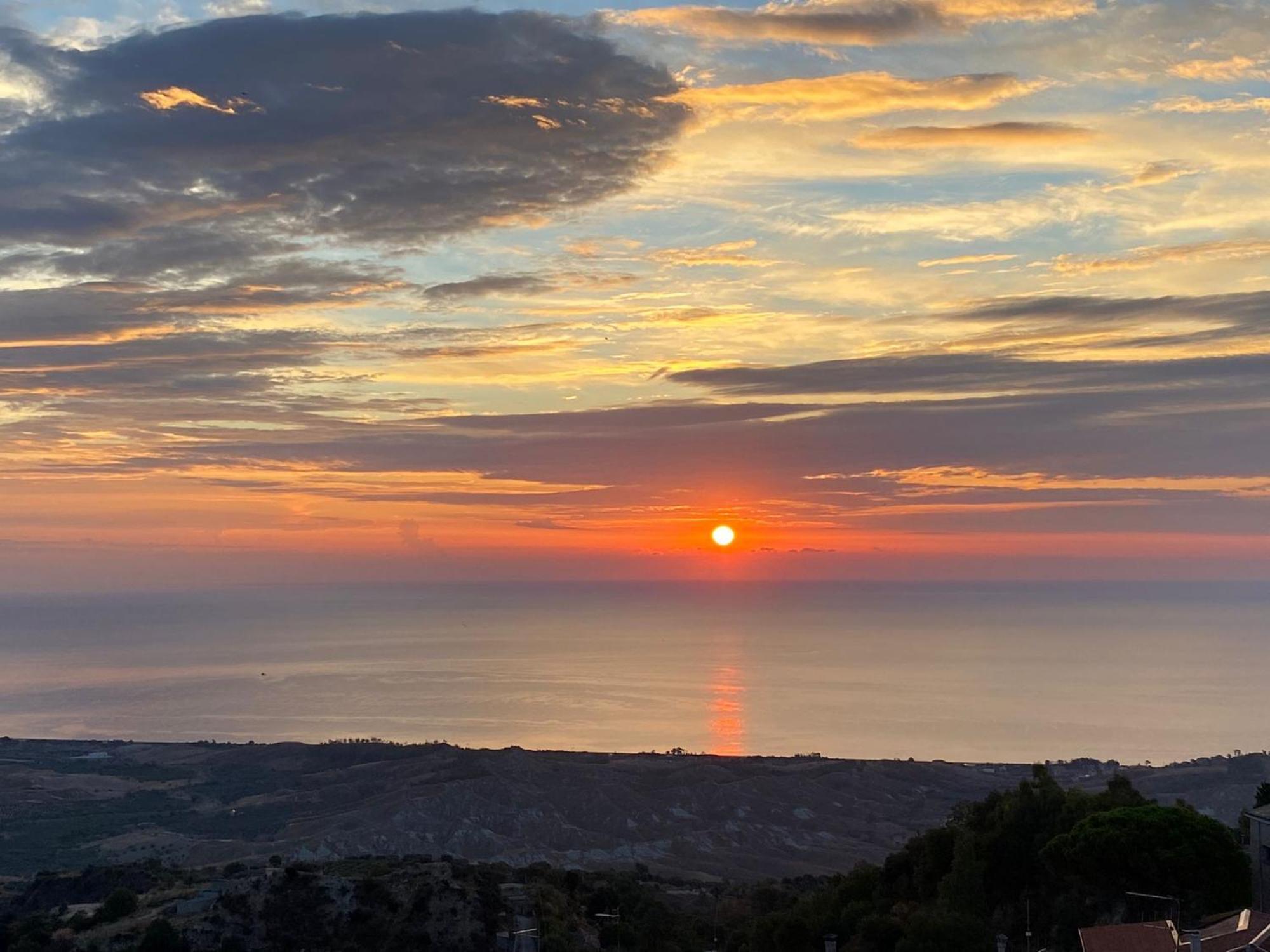 Perla Del Borgo Bed And Breakfast Santa Caterina dello Ionio Exterior foto