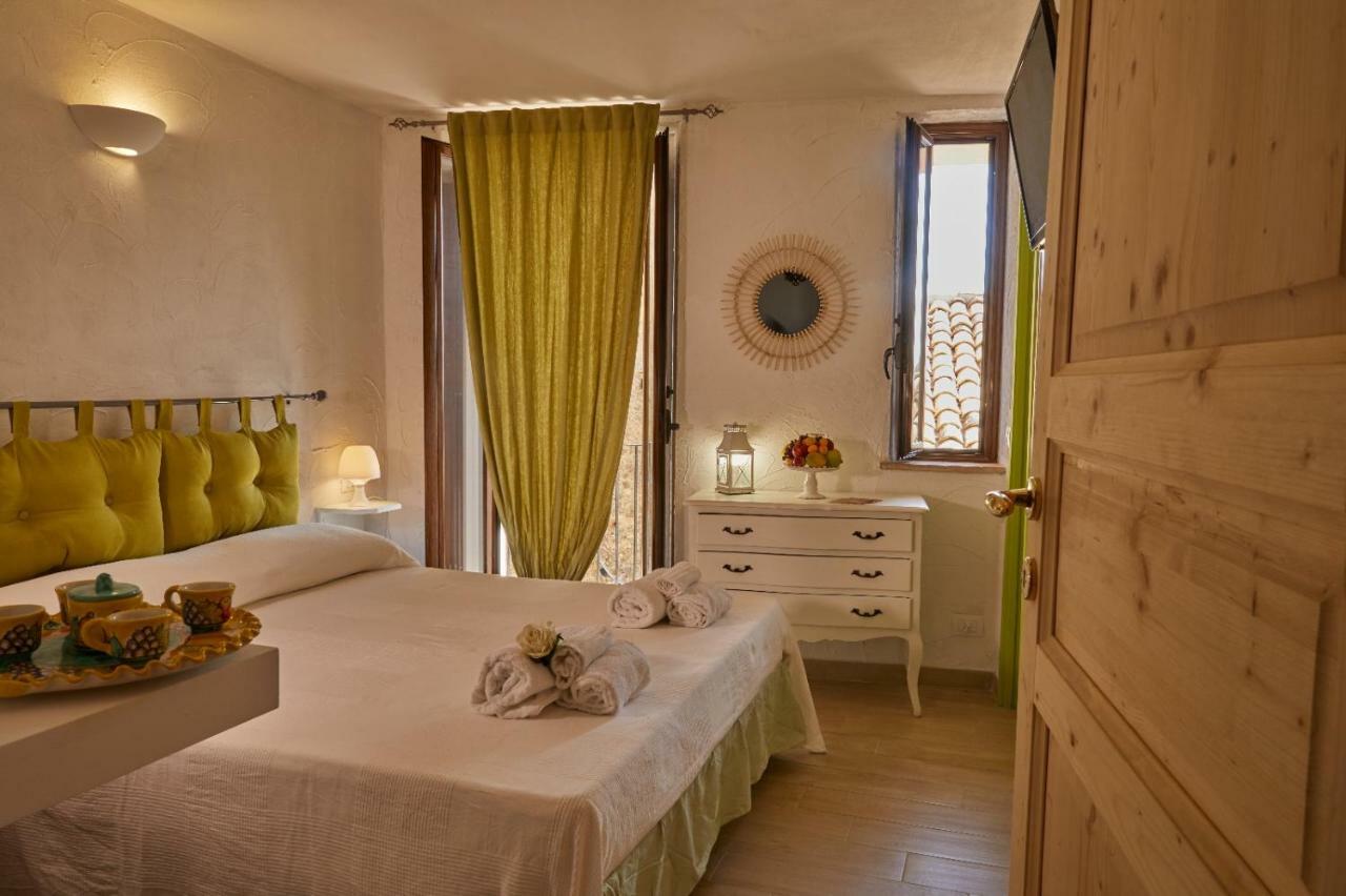 Perla Del Borgo Bed And Breakfast Santa Caterina dello Ionio Exterior foto