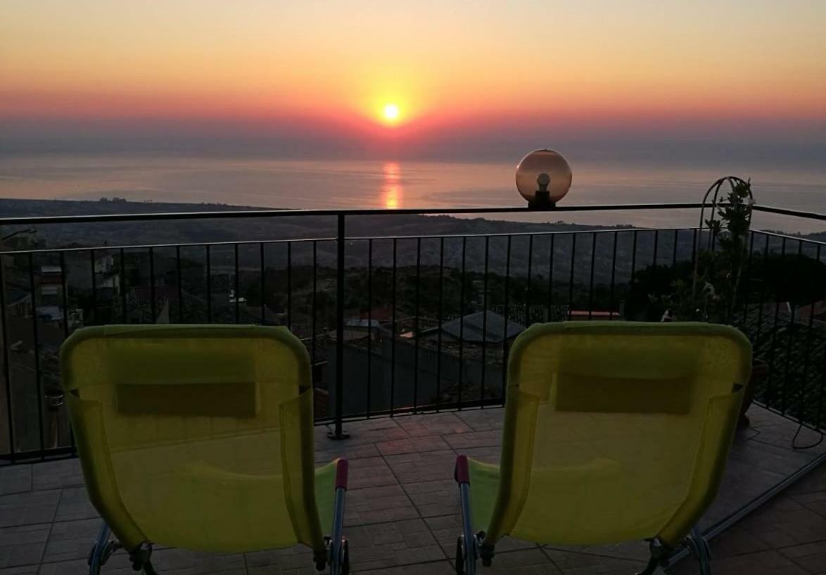 Perla Del Borgo Bed And Breakfast Santa Caterina dello Ionio Exterior foto